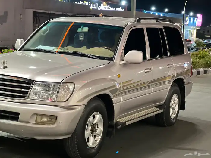 لاندكروزر 4