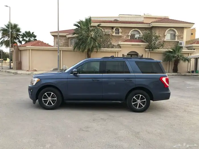 للبيع فورد اكسبيدشن موديل 2019م شاصي قصير XLT مالك أول 6