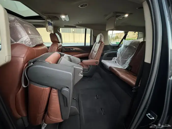 اسكاليد 2019 بريميوم (ملكي) الجميح نظيف جدا 59