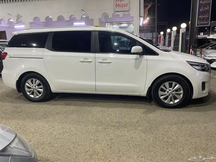 كيا كارنيفال 2016 4