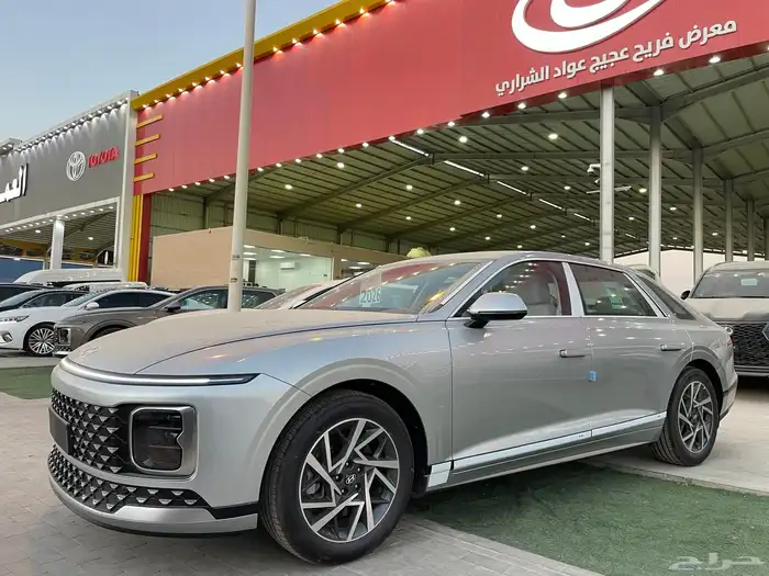 هواندي ازيرا 2026 كلاسيك خليجي داخلي اوف ويت( بنزين) 6سلندر 1