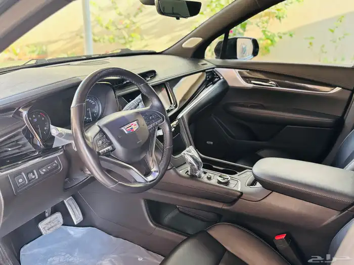 كاديلاك Sport فل الفل مواصفات نادره (ممشى قليل) 10