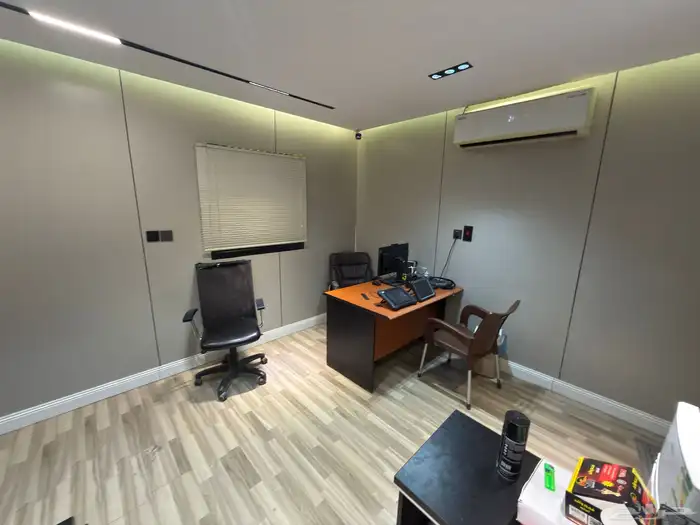 ورشه او مستودع تقبيل في القطيف التركيه الصناعيه 18