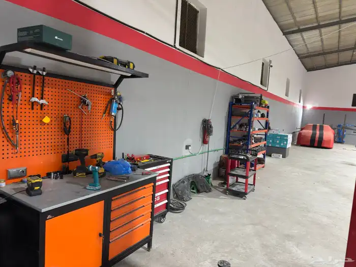 ورشه او مستودع تقبيل في القطيف التركيه الصناعيه 12