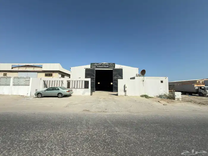 ورشه او مستودع تقبيل في القطيف التركيه الصناعيه 23