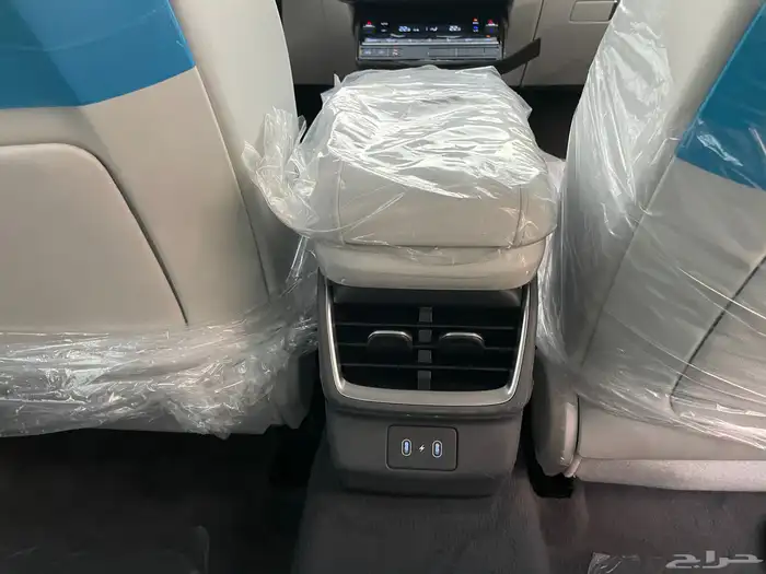 هواندي ازيرا 2026 كلاسيك خليجي داخلي اوف ويت( بنزين) 6سلندر 30