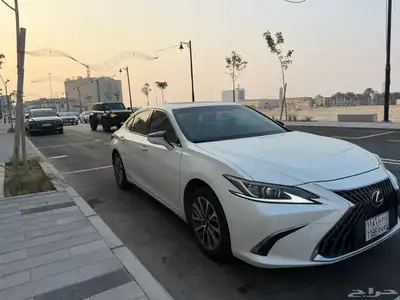 للبيع لكزس 250AA index