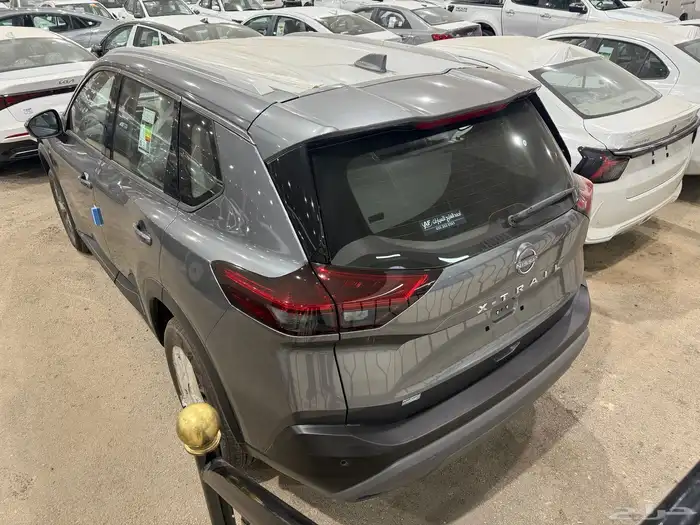 نيسان اكس تريل ستاندر 2026 (صيانة محانية وارد بترومين) 3