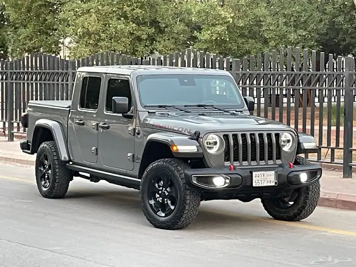 جيب رانجلر جلاديتور 2021 روبيكون نظيف جدا بحال الوكاله 23