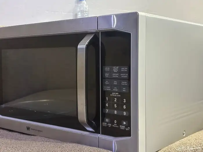 ميكرويف وايت وستنجهاوس مستخدم استخدام نضيف 0