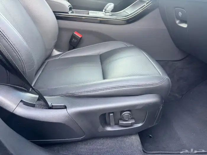 2024 Range Rover Velar P250 12