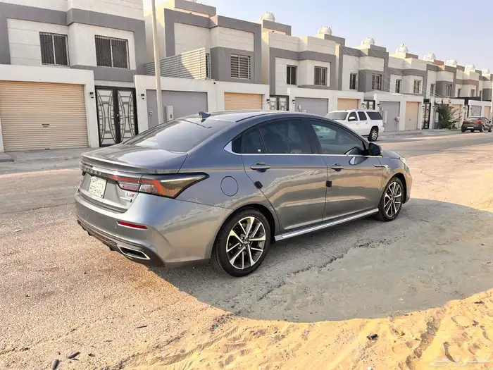 شيري اريزو برو 6 موديل 2022 3