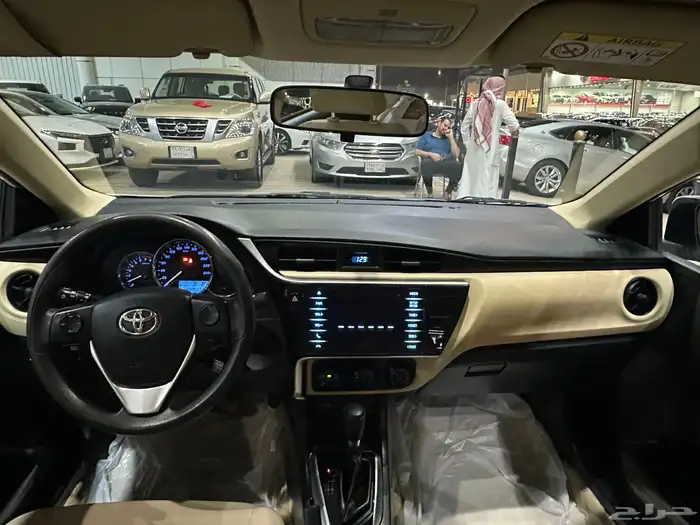 تويوتا كورولا موديل 2018 نص فل 18