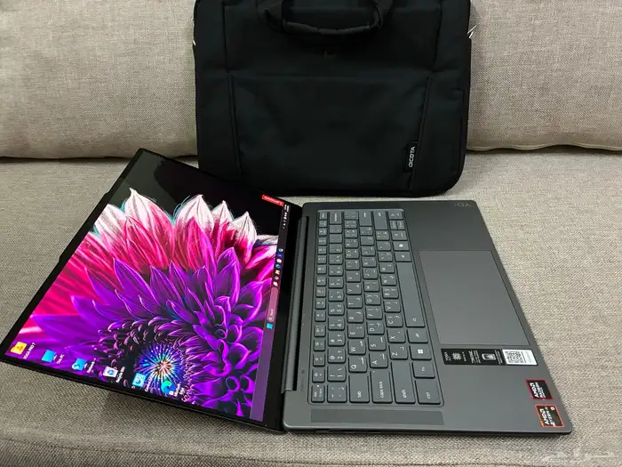 لابتوب لينوفو يوجا برو 7 نظيف جدا باقي بالضمان مع شاحنه 3