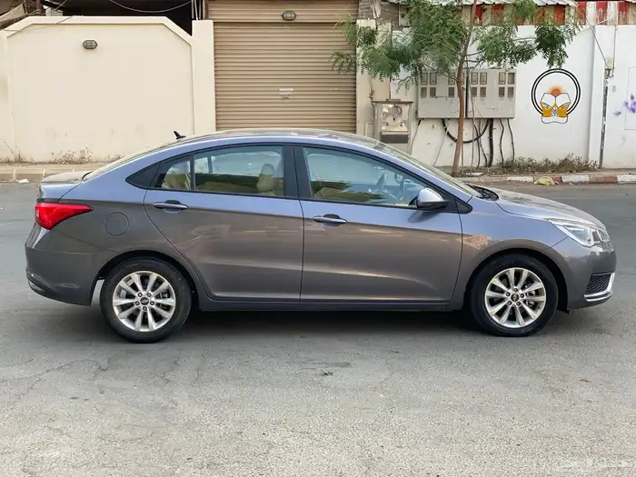 شيري اريزو 5 2023 4