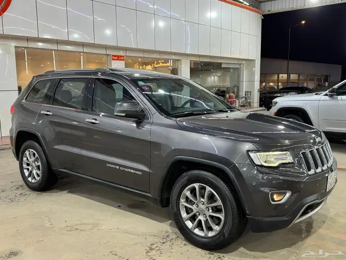 جراند شيروكي ليمتد 2014 (( بحالة ممتازة )) 3