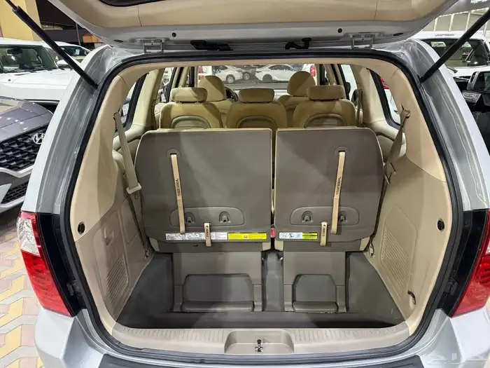 كيا كرنيفال 2015 8