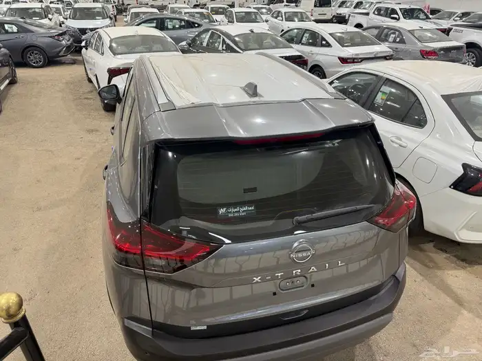نيسان اكس تريل ستاندر 2026 (صيانة محانية وارد بترومين) 4