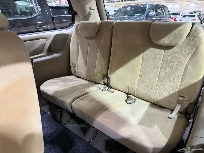 كيا كرنيفال 2015 7