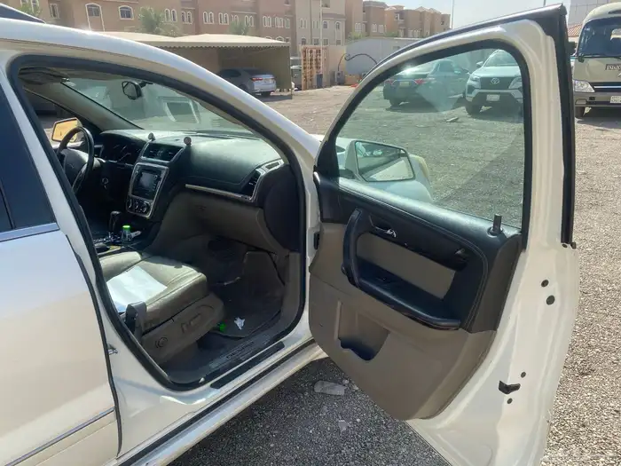 جمس اكاديا دينالي 2013 11