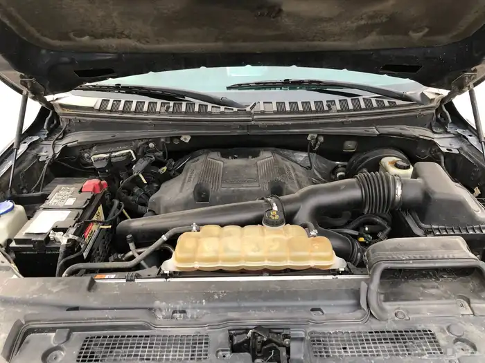 للبيع فورد اكسبيدشن موديل 2019م شاصي قصير XLT مالك أول 14