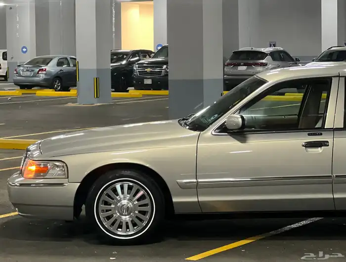 فورد جراند ماركيز 2006 6