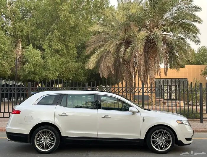 لينكون MKT موديل 2013 فل كامل 4