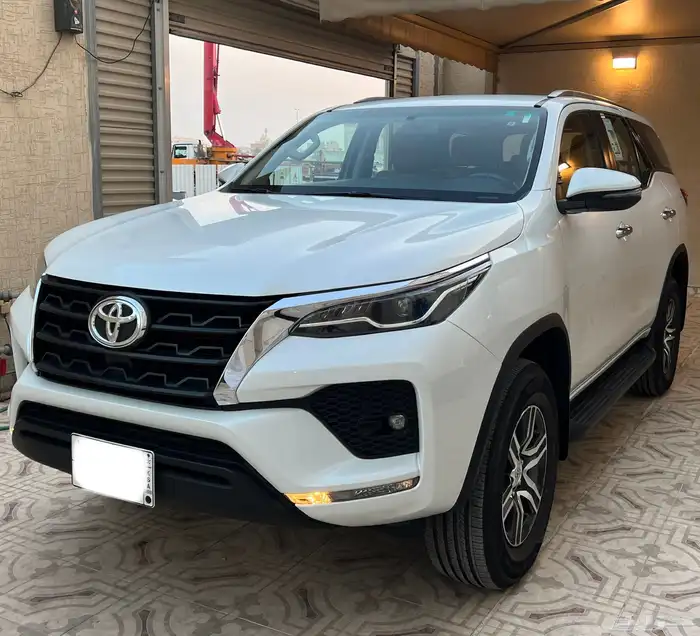 تويوتا فورشنر 2023 سعودي عداد 41 الف 2