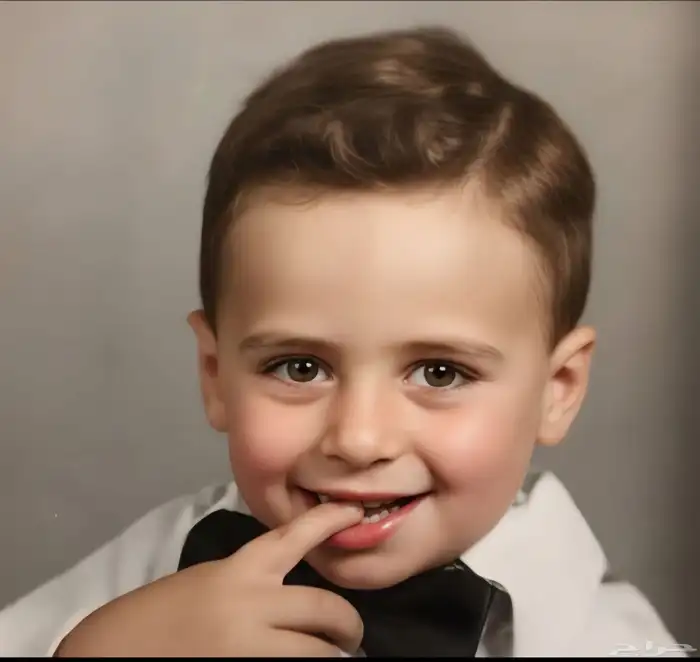 مصمم فوتوشوب -تعديل وحذف صور -سيرة ذاتيه. 1