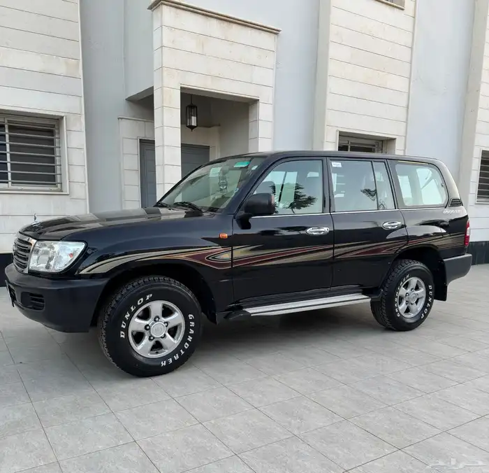 للبيع لاندكروزر 2001 GXR1 ممشى 295 (( تم البيع )) 2