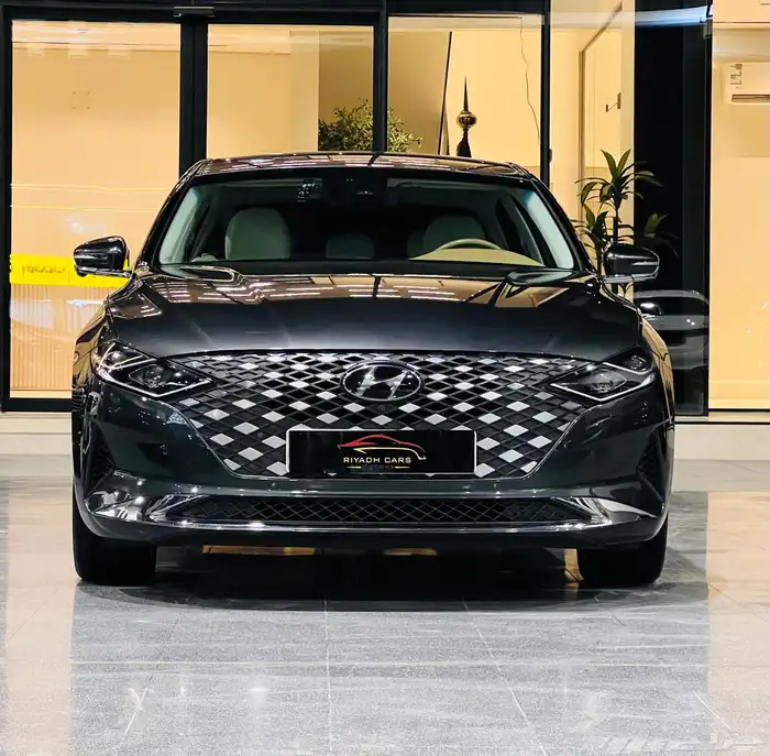 هيونداي ازيرا 2021 (بحالة ممتازة) 1