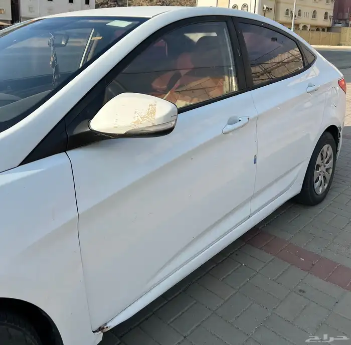 للبيع اكسنت 2017 2