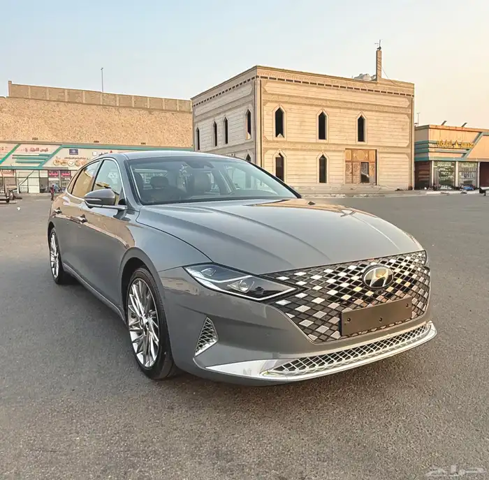 ازيرا 2022 - 6سلندر اعلا مواصفات بدون بنورما وكاله للبيع 5