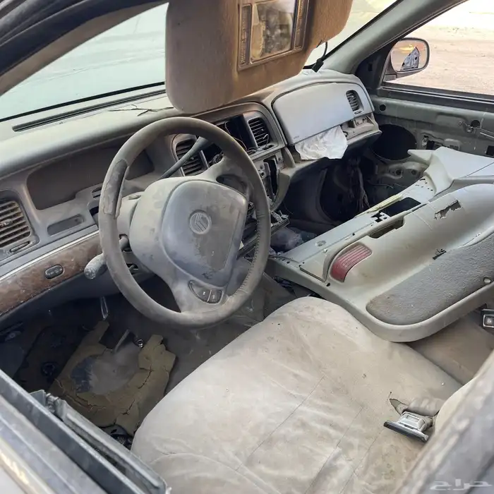 فورد تشليح للبيع بدون مكينه وقير 0