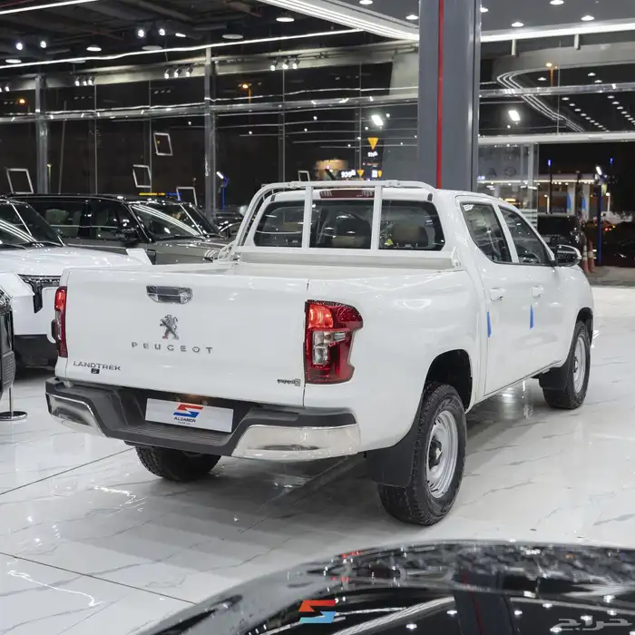 بيجو لاند تريل دبل ديزل موديل 2023 3