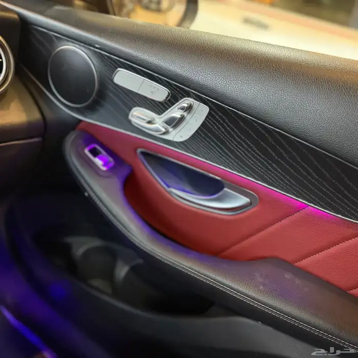 مرسيدس GLC300 2021 30