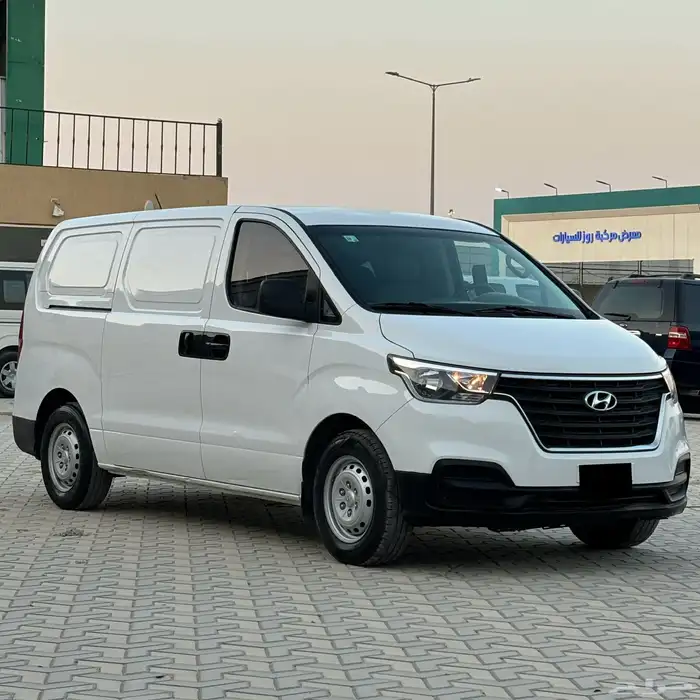 هونداي H1 اتش ون 2021 بضاعه بنزين سعودي 8