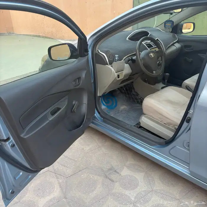 يارس 2013 ازرق 1