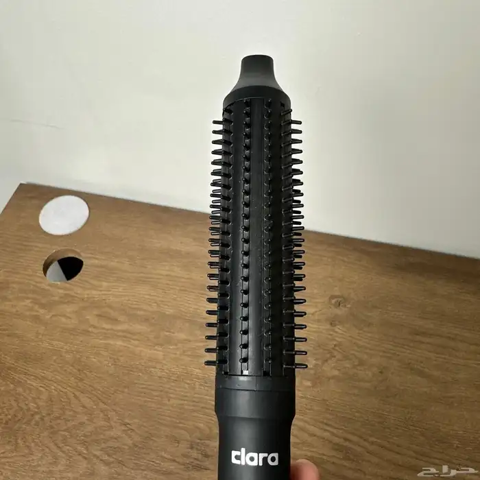 استشوار كلارا ( الفرشاة الحرارية النحيفه ) مع فير للشعر هدية 0