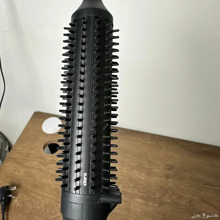 استشوار كلارا ( الفرشاة الحرارية النحيفه ) مع فير للشعر هدية 2