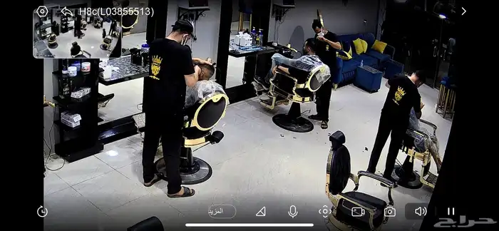 صالون حلاقة للتقبيل 11