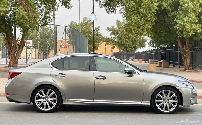 لكزس GS350 2015 فل سعودي 8
