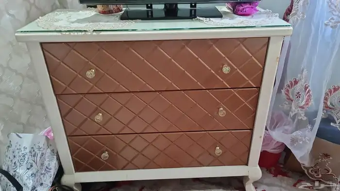 شوفنيره وتسريحه وكرسي 0