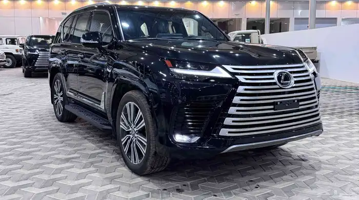 لكزس BB بريمي 2025 1