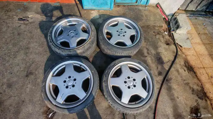 جنوط مرسيدس شبح 500s اصلي وكاله مقاس 18 معا الكفرات 4