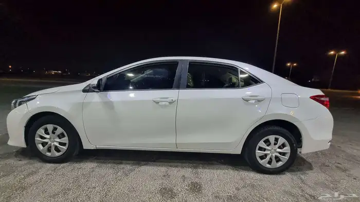 كورولا 2015 للبيع 5