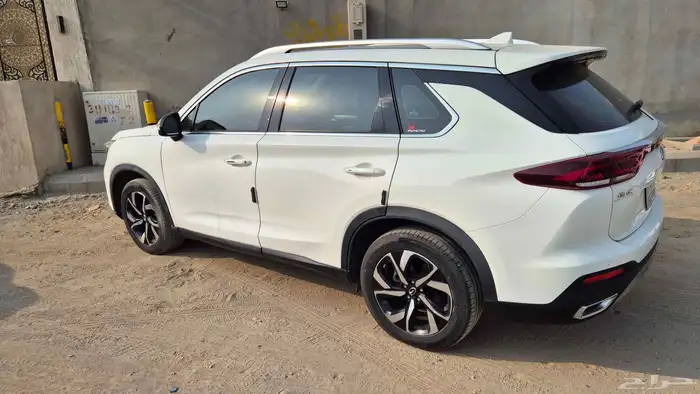 GS 5 سيارة GAC 9