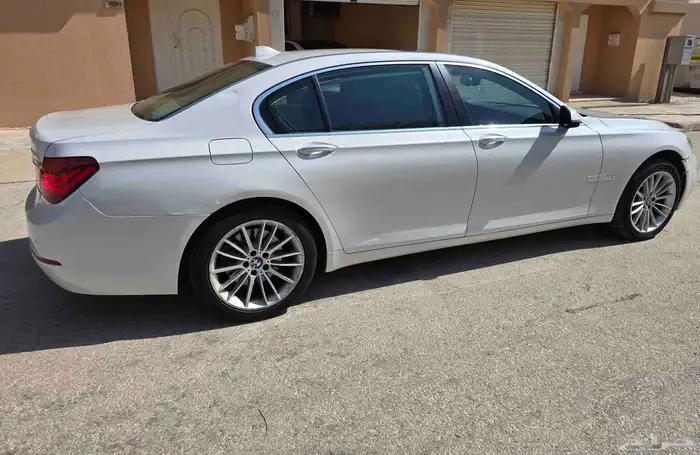 BMW 2014 730i 6
