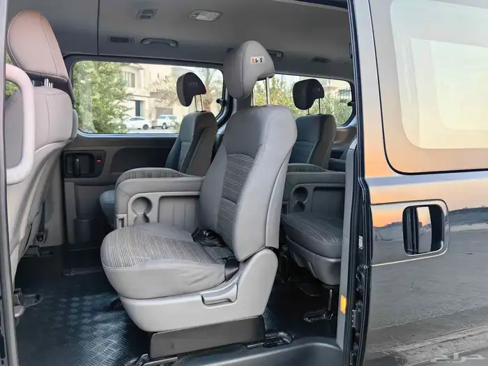 هونداي H1 ستاريكس ديزل 12 راكب موديل 2021 م بدي وكالة 13