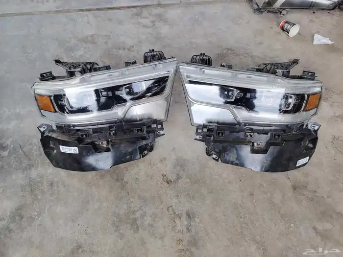 شمعات دوج رام1500 موديل2020 3